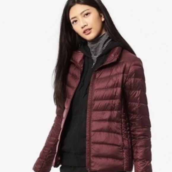 uniqlo maroon jacket